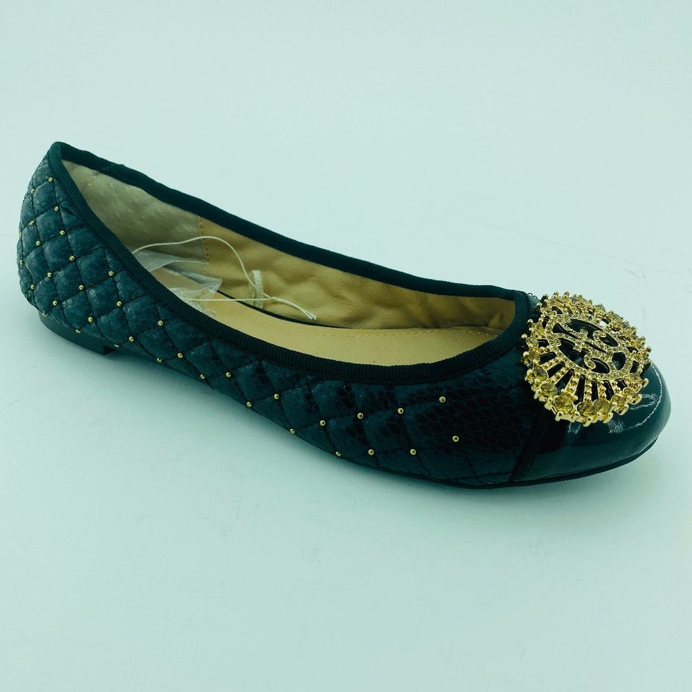 FIBI & CLO AUDREY GOLD FLATS SIZE 6, NIB